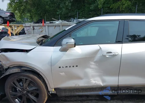 2021 Chevrolet Blazer Awd Rs из США, поврежденный, VIN 3GNKBKRS5MS574473